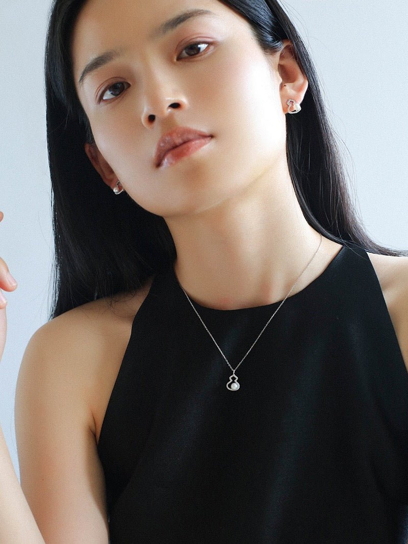 925 Sterling Silver Pearl Gourd Stud Earrings - floysun