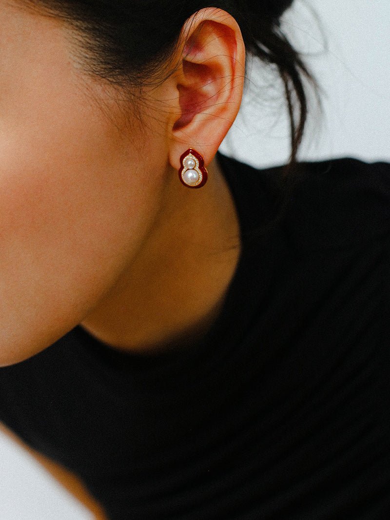Angora Red Pearl Gourd Studs - Gold - floysun