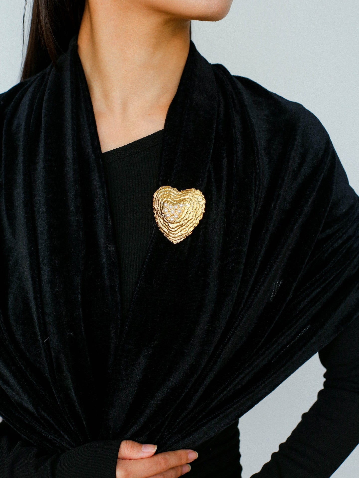Antique Style Fashion Heart Red Agate Brooch - floysun