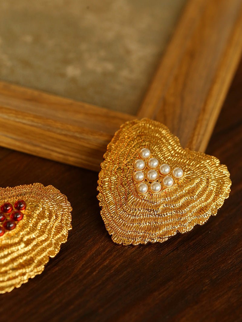 Antique Style Fashion Heart Red Agate Brooch - floysun
