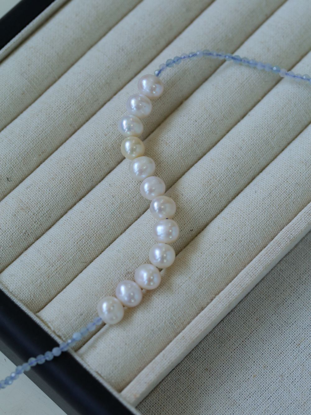 Aquamarine Smile Flat Round Pearl Beaded OT Necklace - floysun