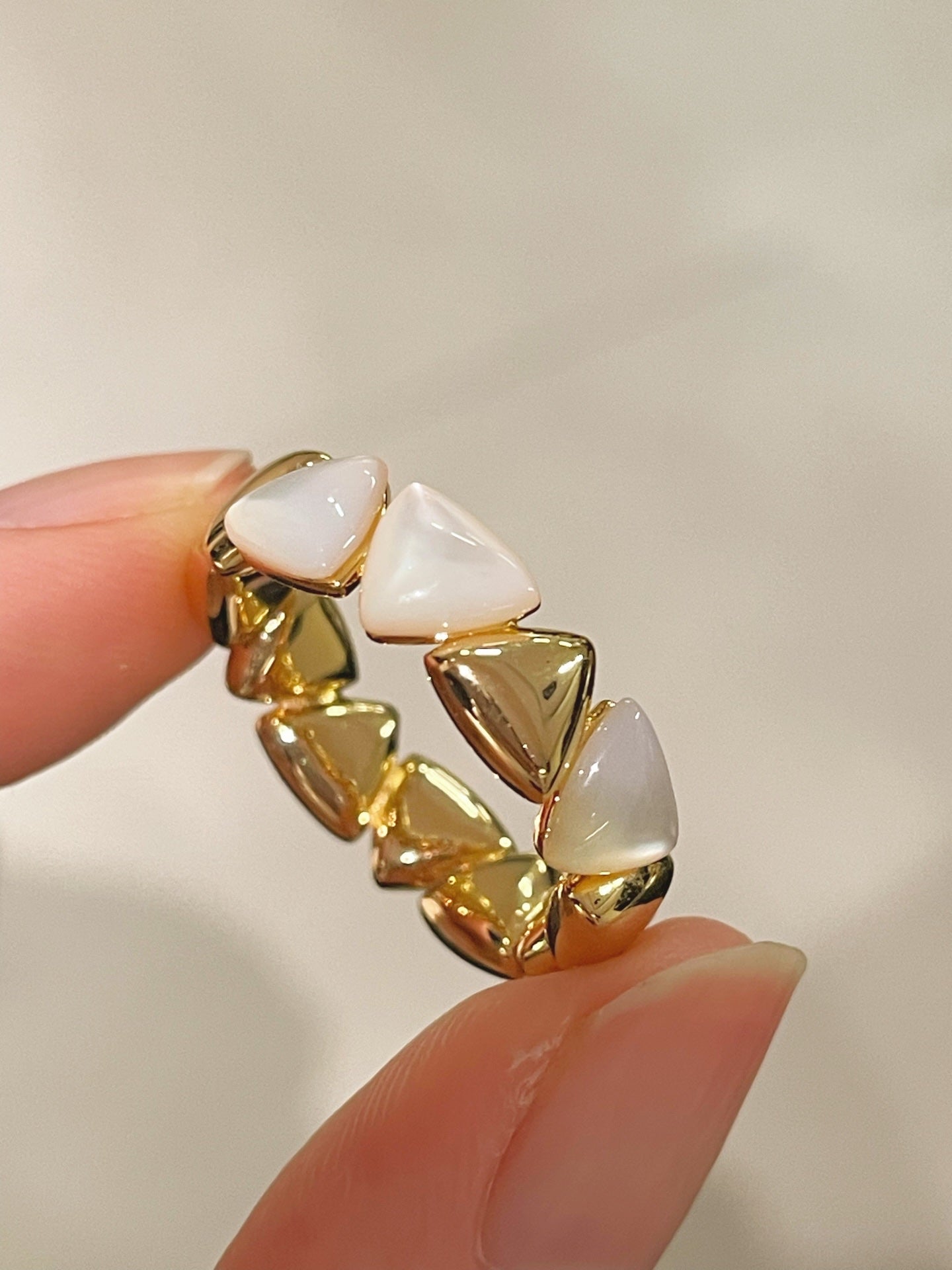 Asymmetric Mother - of - Pearl Statement Ring - floysun