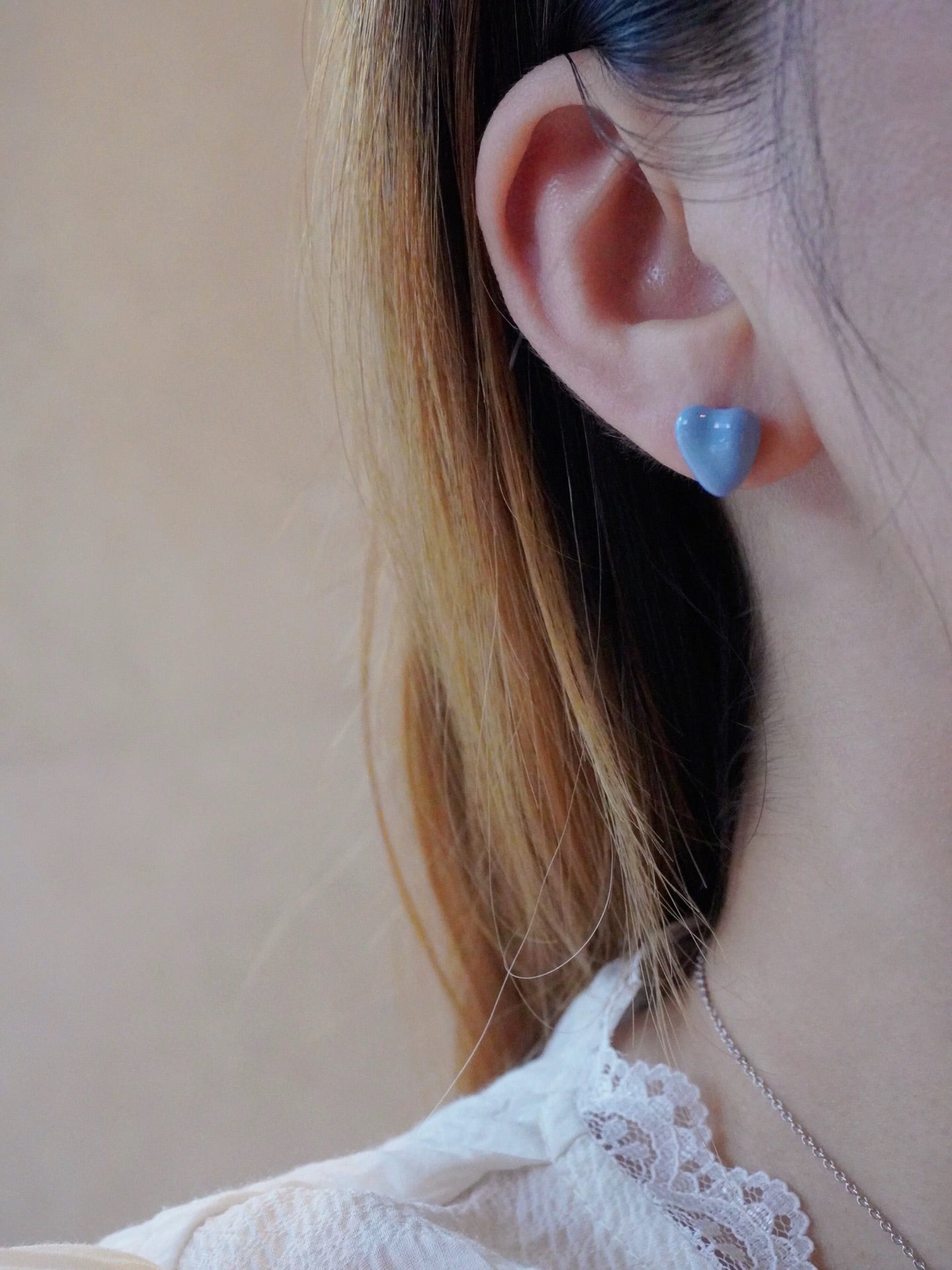 Baby Blue Enamel Heart Earrings - floysun