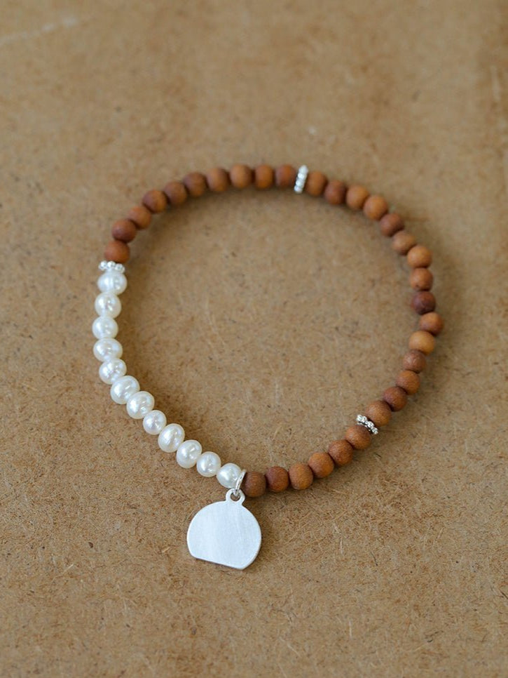 Barbie Sandalwood Freshwater Pearl Stretch Bracelet - floysun