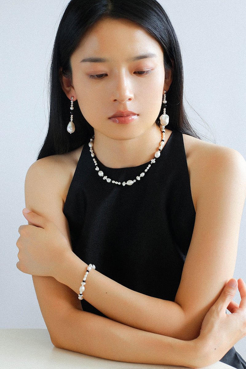 Baroque Pearl and Black Onyx Beaded Necklace - floysun