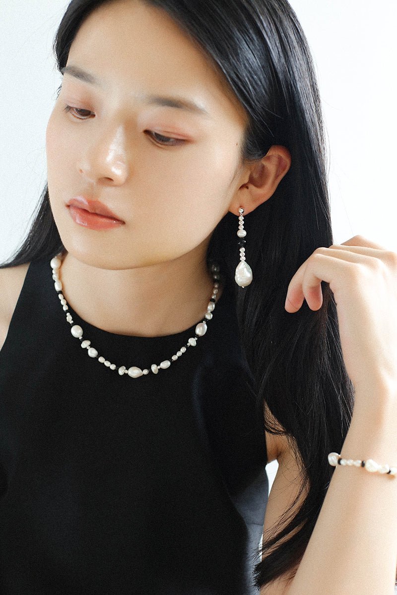 Baroque Pearl and Black Onyx Beaded Necklace - floysun