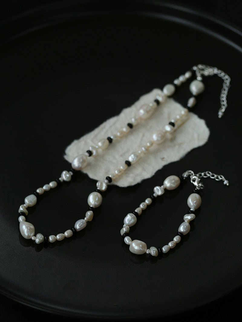 Baroque Pearl and Black Onyx Beaded Necklace - floysun