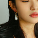Baroque Pearl Drop Hoop Earrings - floysun