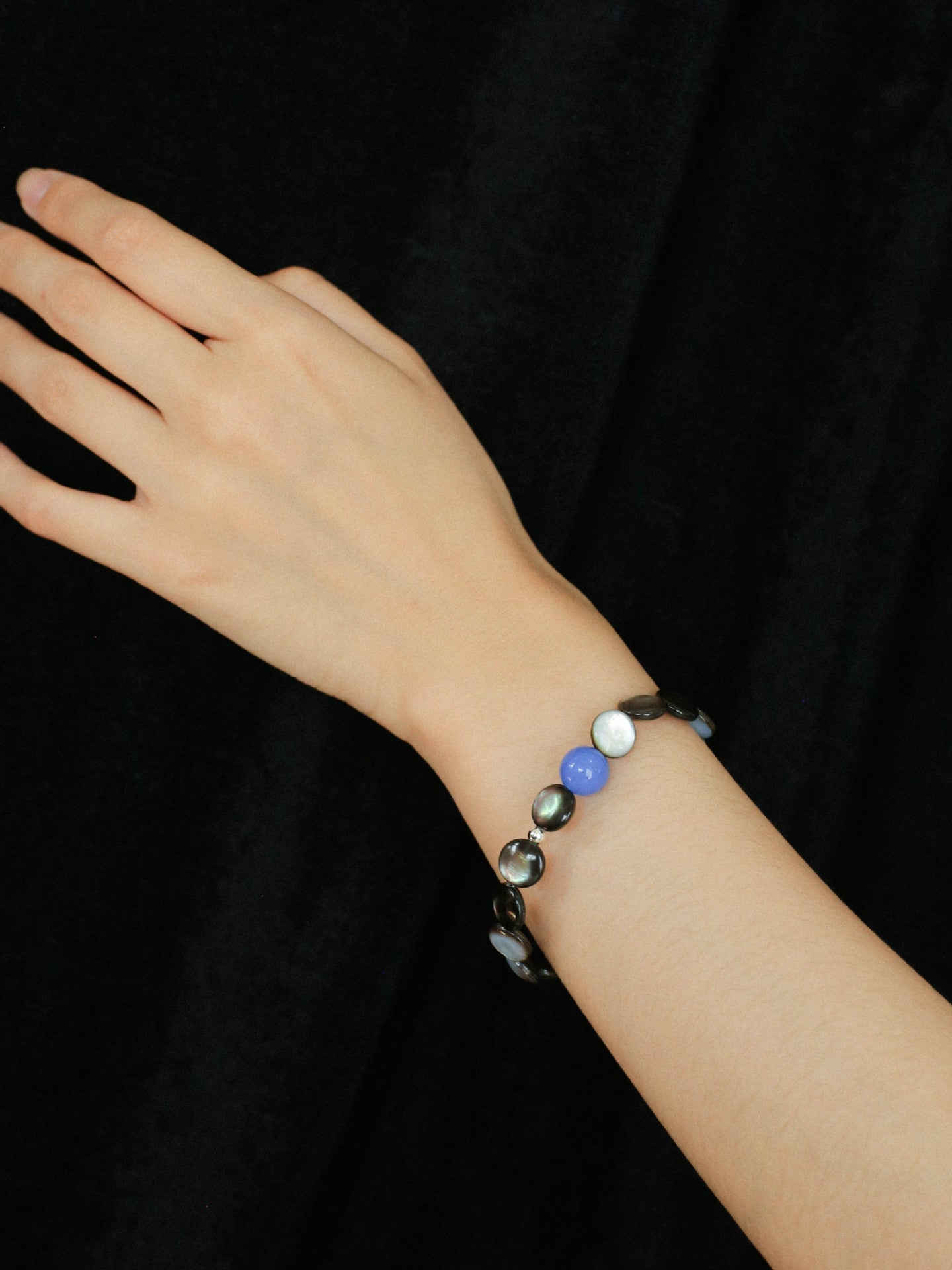 Black Mother - of - Pearl & Agate Beaded Bracelet - floysun