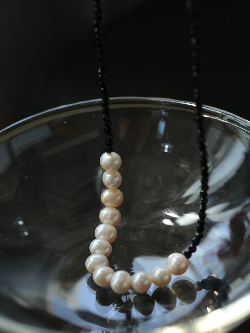 Black Spinel Smile Pearl Beaded Necklace - floysun