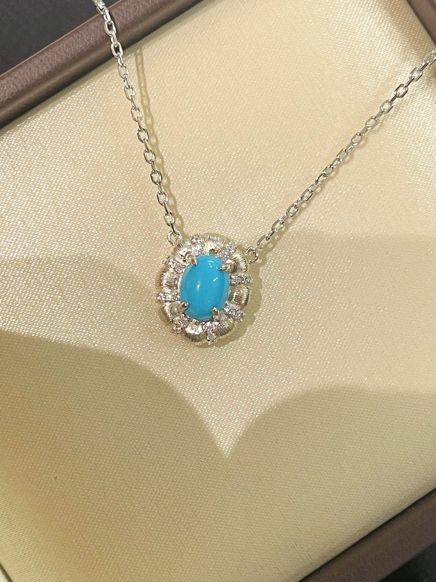 Blue Turquoise Floral Pendant Necklace - floysun