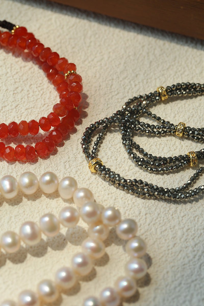 Boho Chic Pearl Necklace with Vintage Heart Pendant – Soft Glow Elegance - floysun