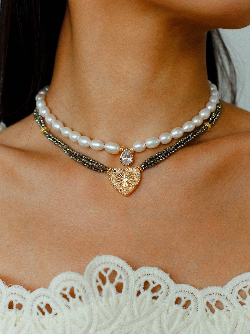 Boho Chic Pearl Necklace with Vintage Heart Pendant – Soft Glow Elegance - floysun