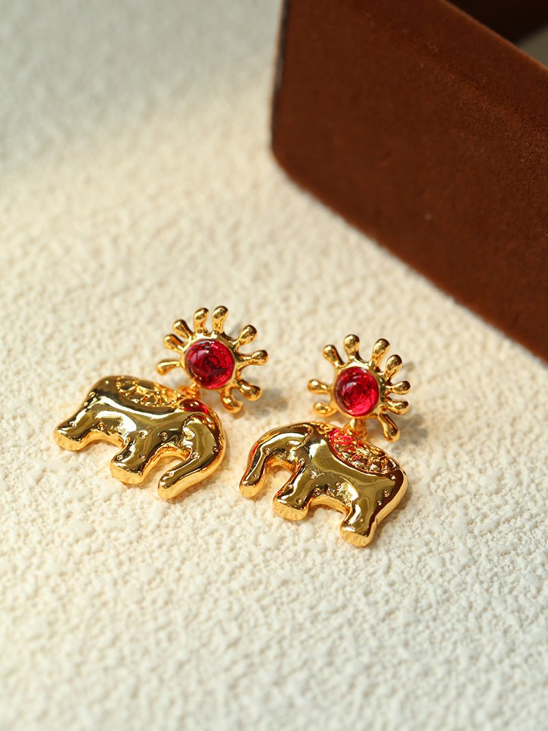 “Born to Shine” Garnet Elephant Earrings - Gold - floysun