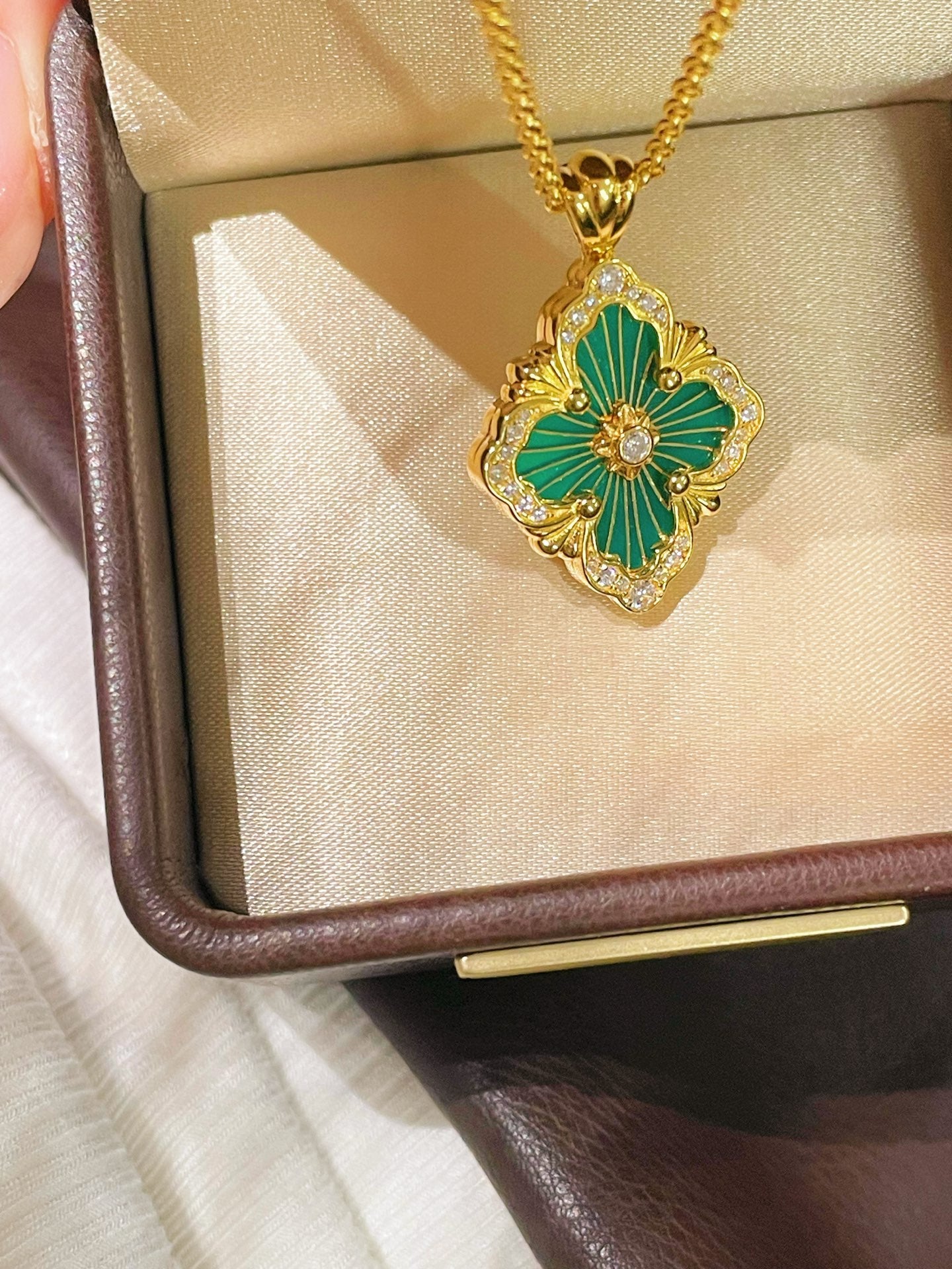 Boucheron - Inspired Four - Leaf Clover Necklaces – Green Onyx - floysun