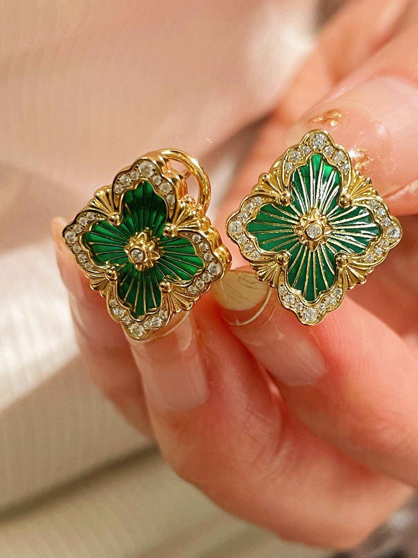 Boucheron - Inspired Four - Leaf Clover Stud Earrings – Green Onyx - floysun