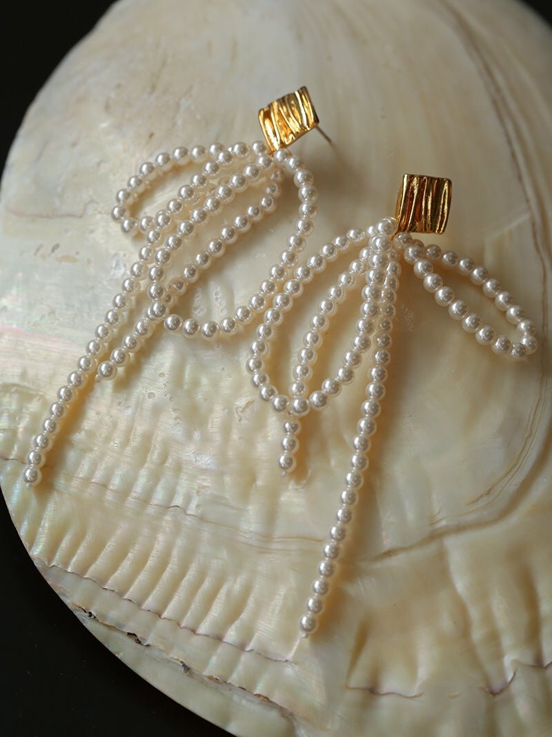 Bow Dance Metal Lava Petite Bow Long Pearl Earrings - floysun