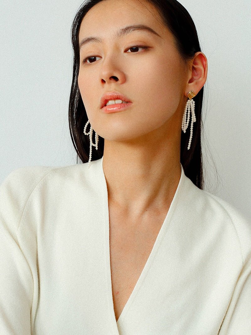 Bow Dance Metal Lava Petite Bow Long Pearl Earrings - floysun