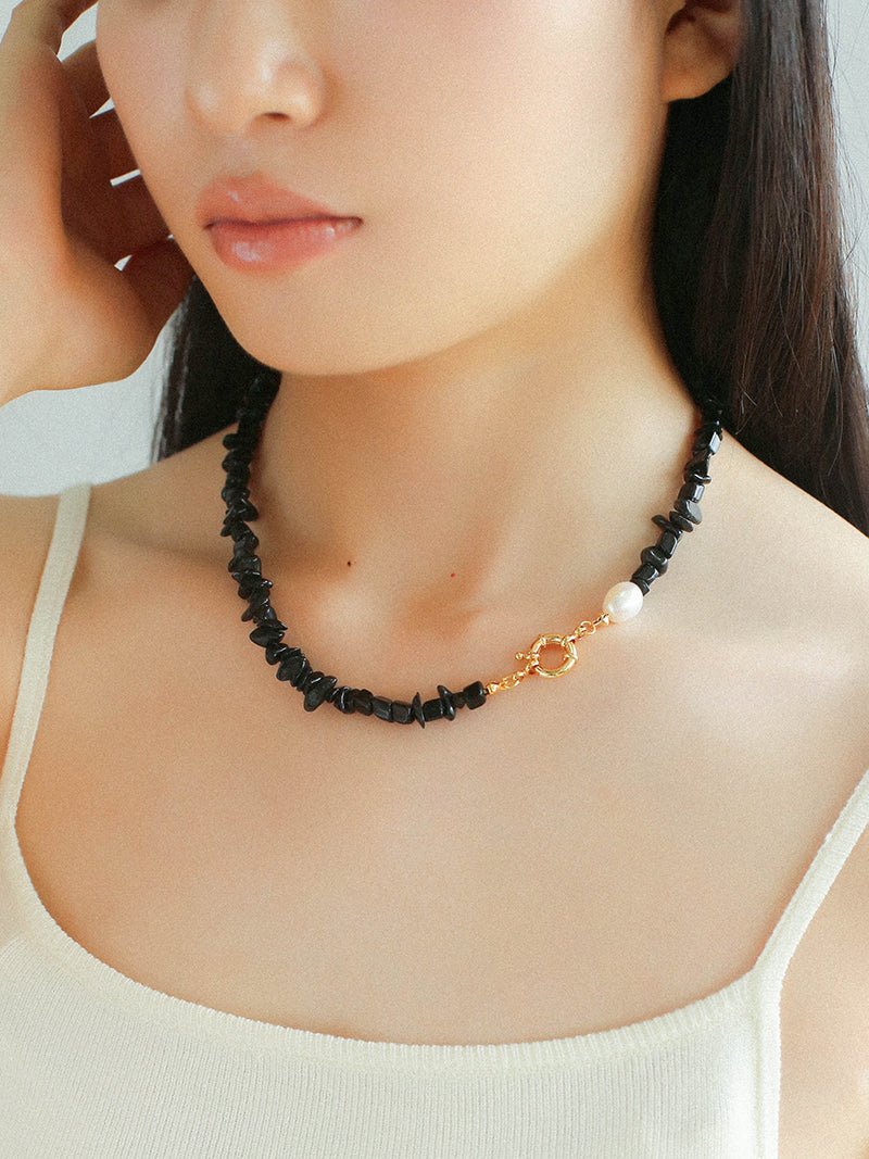 Brilliant Black Onyx Crushed Stone and Pearl Necklace - floysun