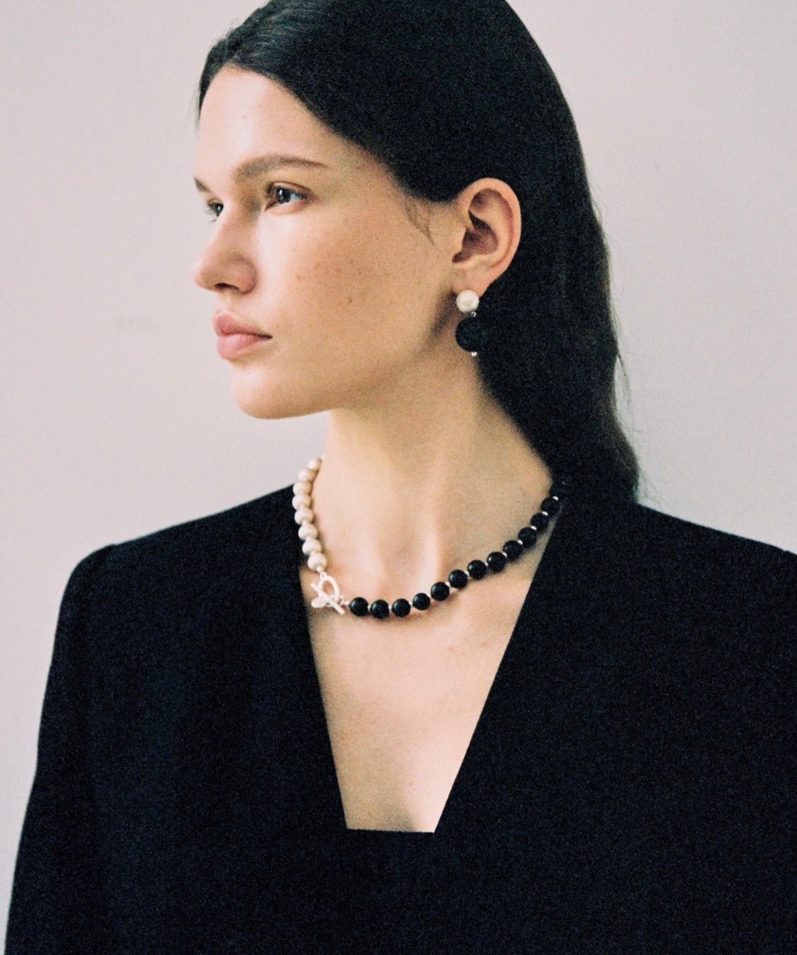 Brushed Bead & Ebony Wood Sphere Necklace - floysun