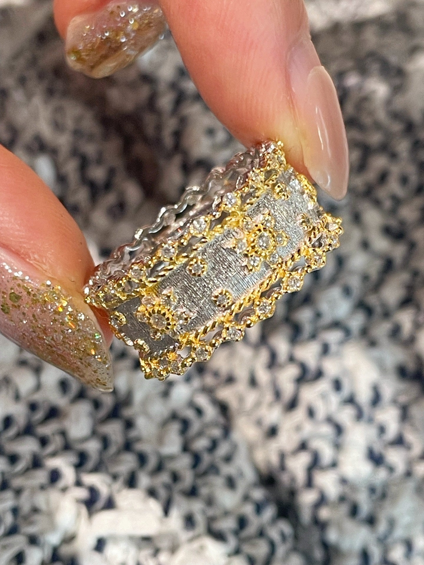 Brushed Dual - Tone North Star Wide Band Ring - floysun