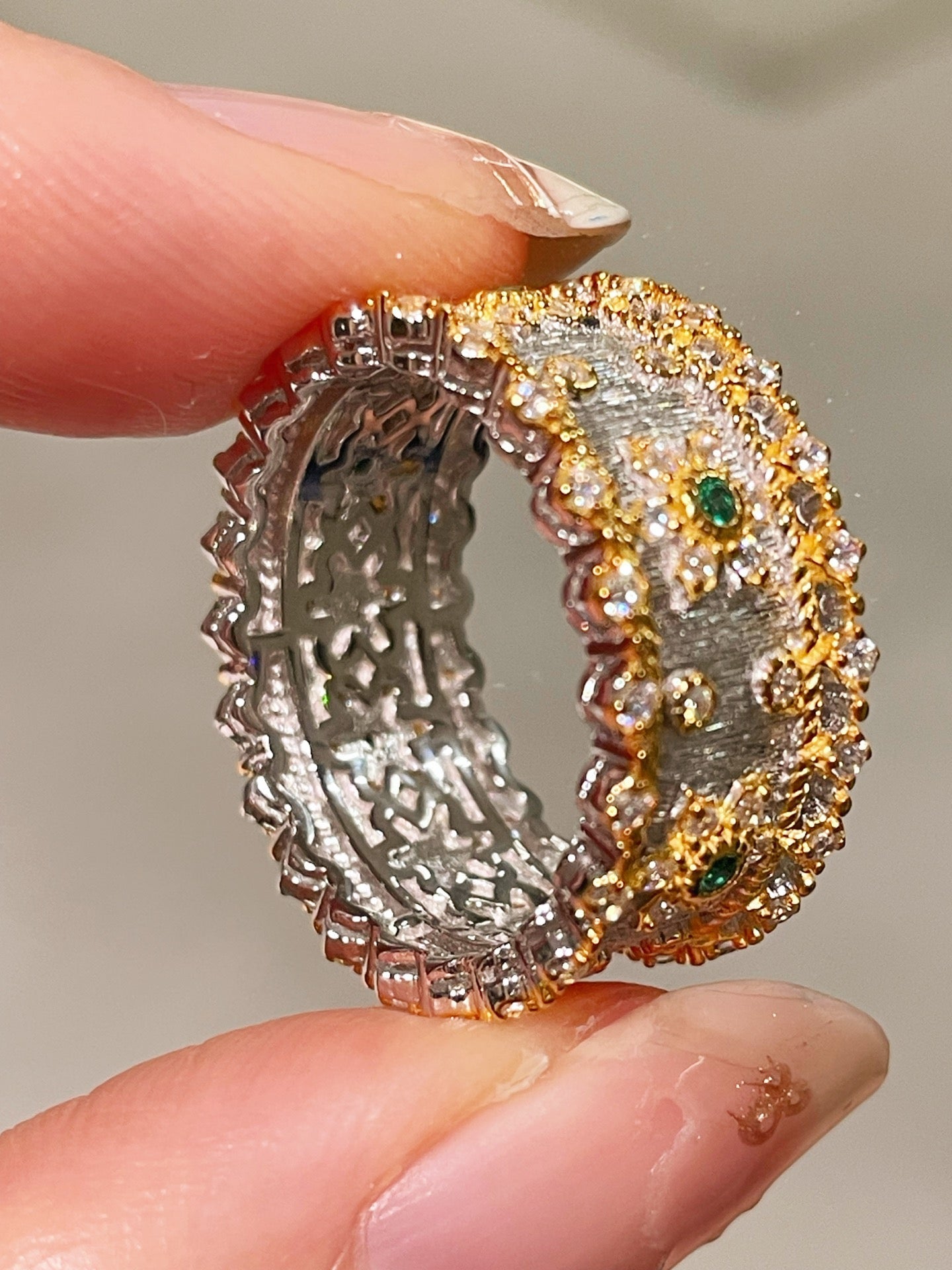 Brushed Dual - Tone North Star Wide Band Ring - floysun