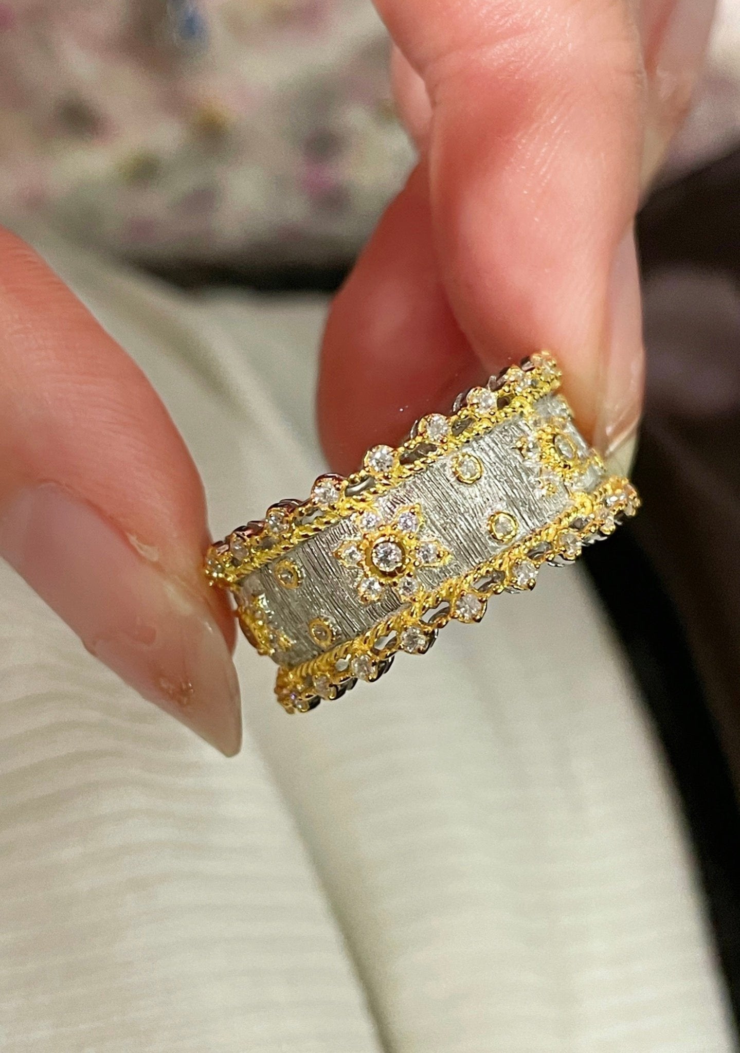 Brushed Dual - Tone North Star Wide Band Ring - floysun