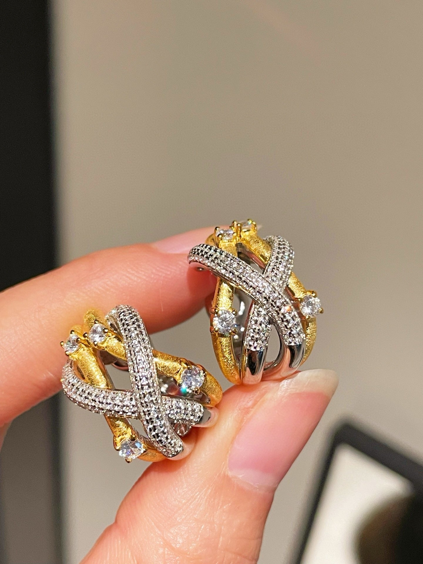 Brushed Sparkling Diamond Cross - Line Heavy Craft Hoop Earrings - floysun