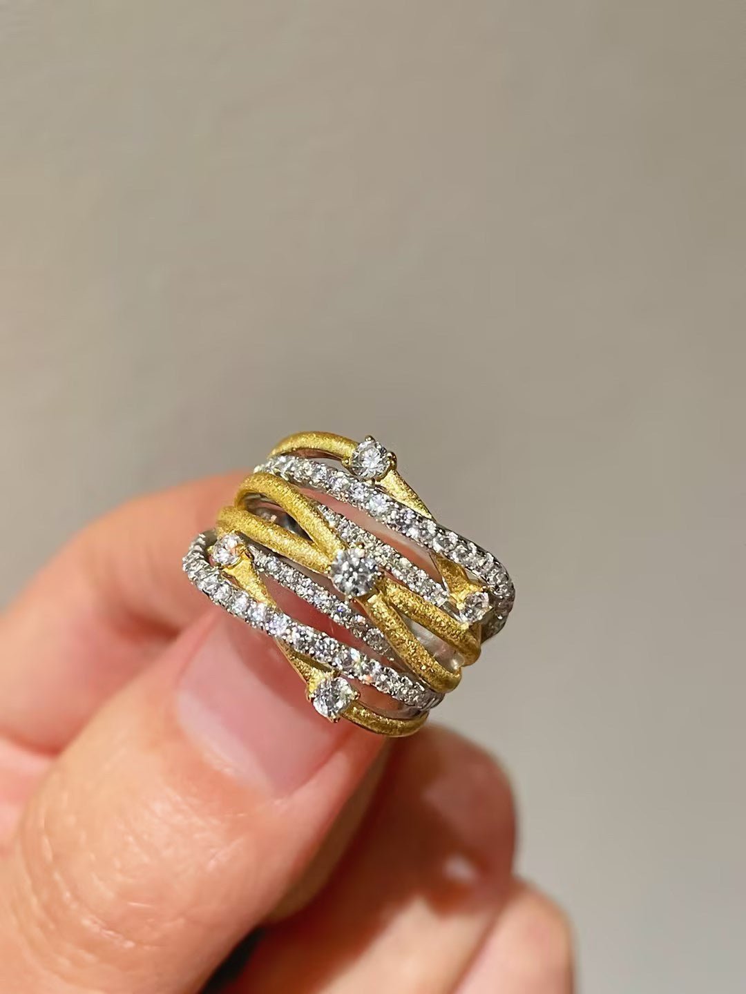 Brushed Sparkling Diamond Cross - Line Wide Band Ring - floysun