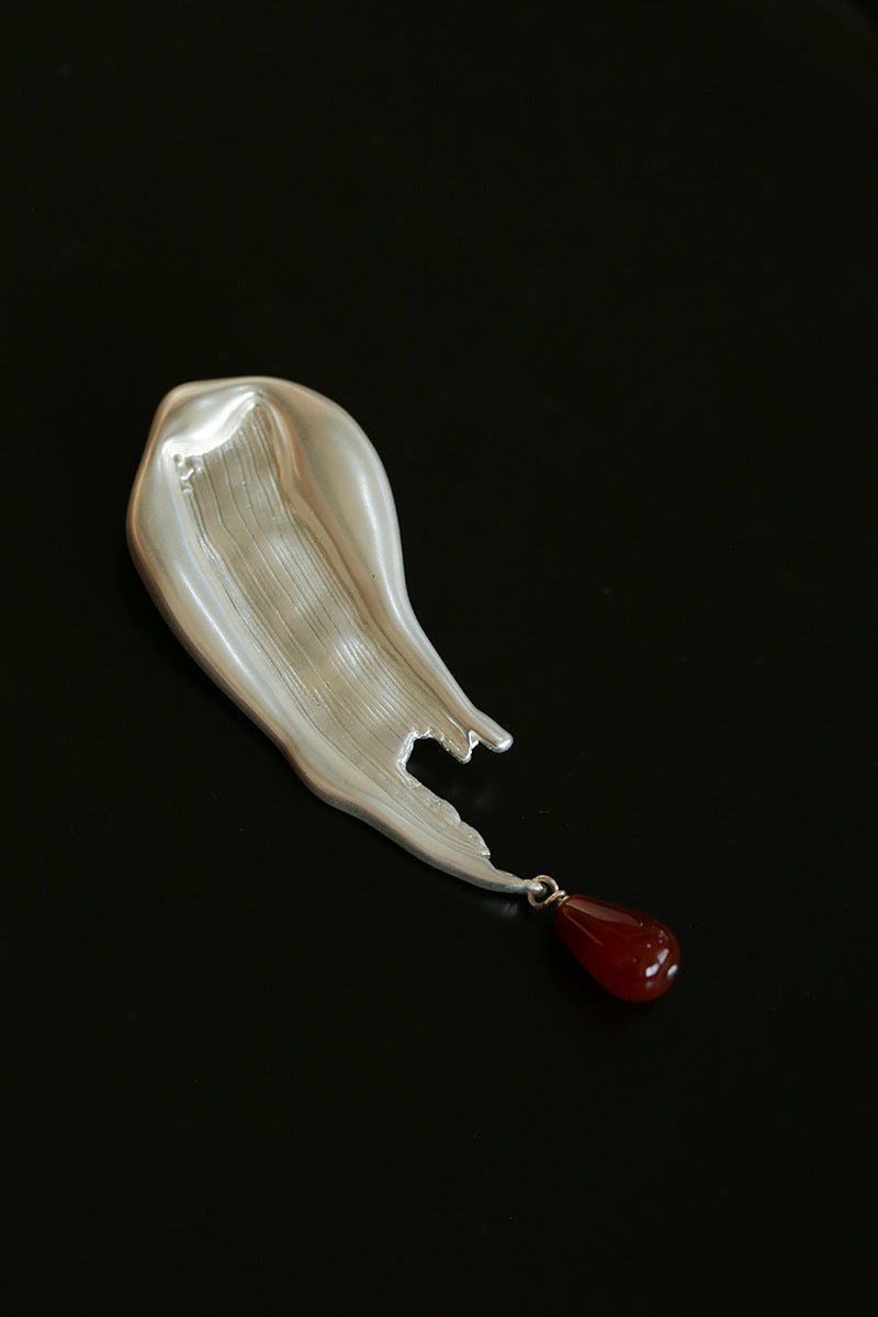 Brushstroke Red Agate Brooch - floysun