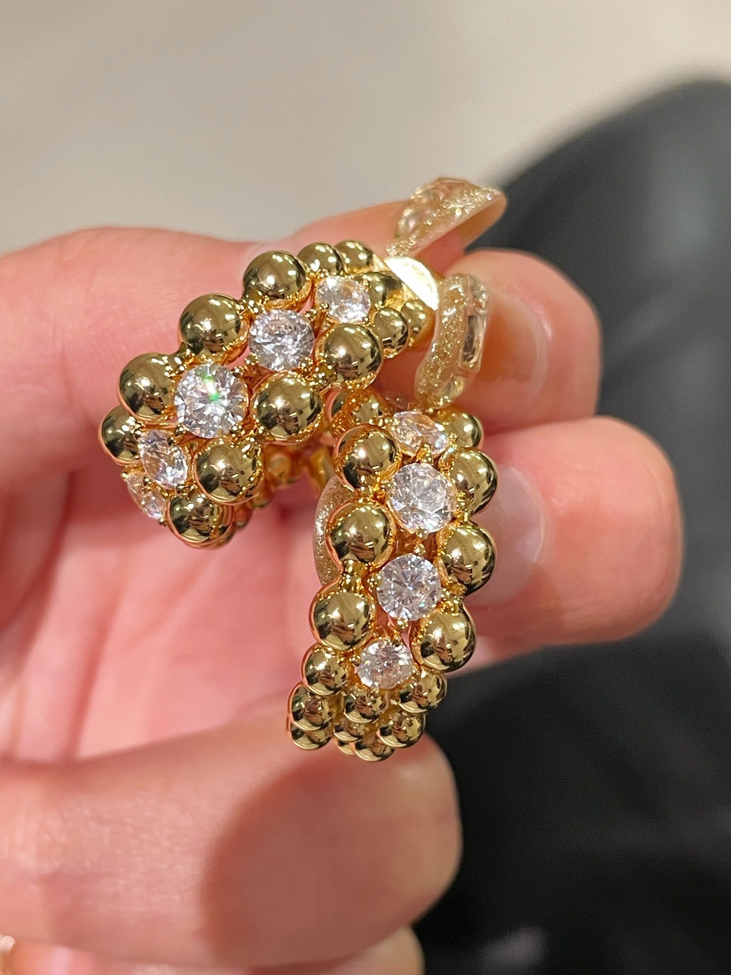 BubbleGlow Pavé Beaded Huggie Stud Earrings - floysun
