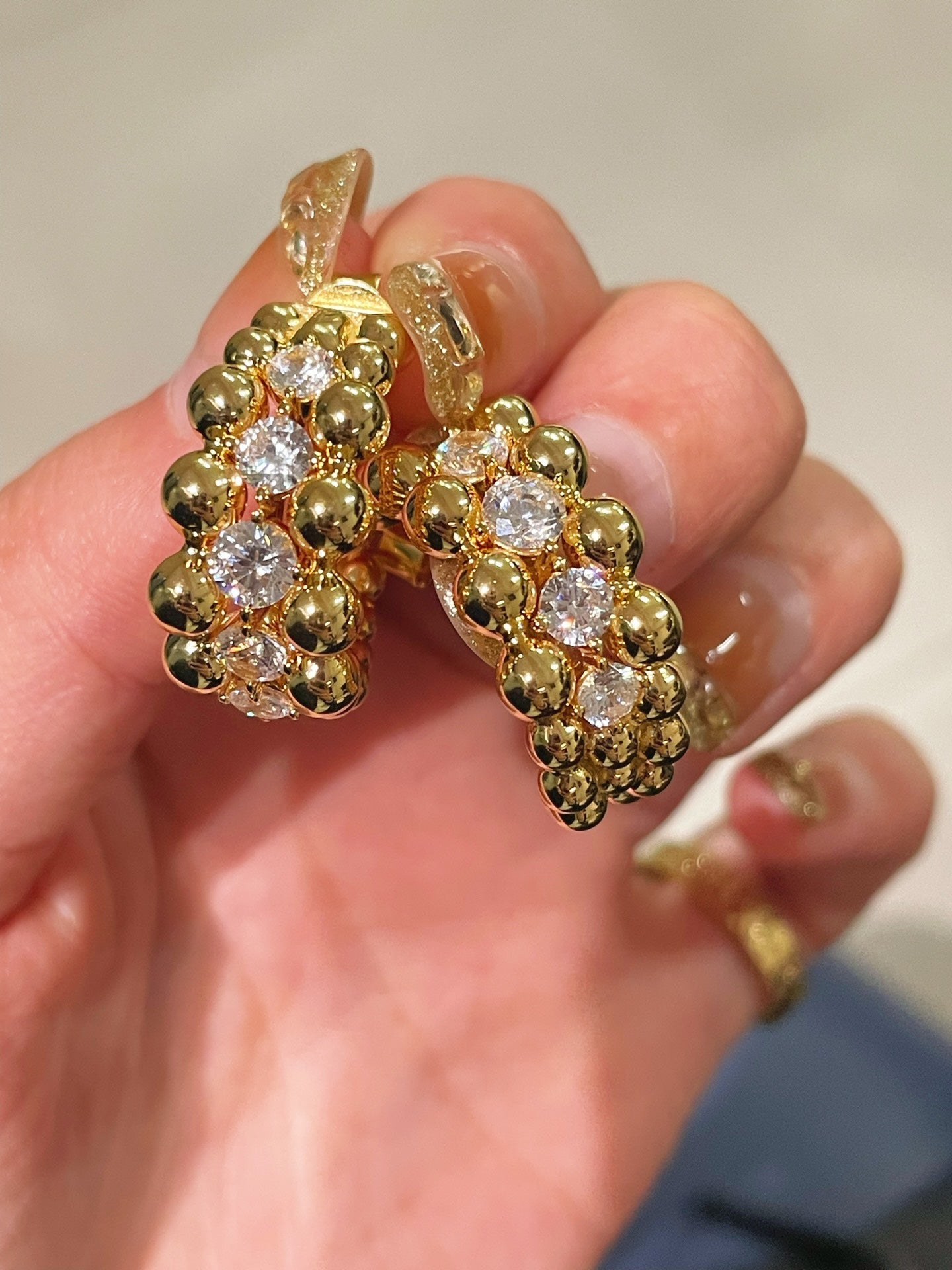 BubbleGlow Pavé Beaded Huggie Stud Earrings - floysun