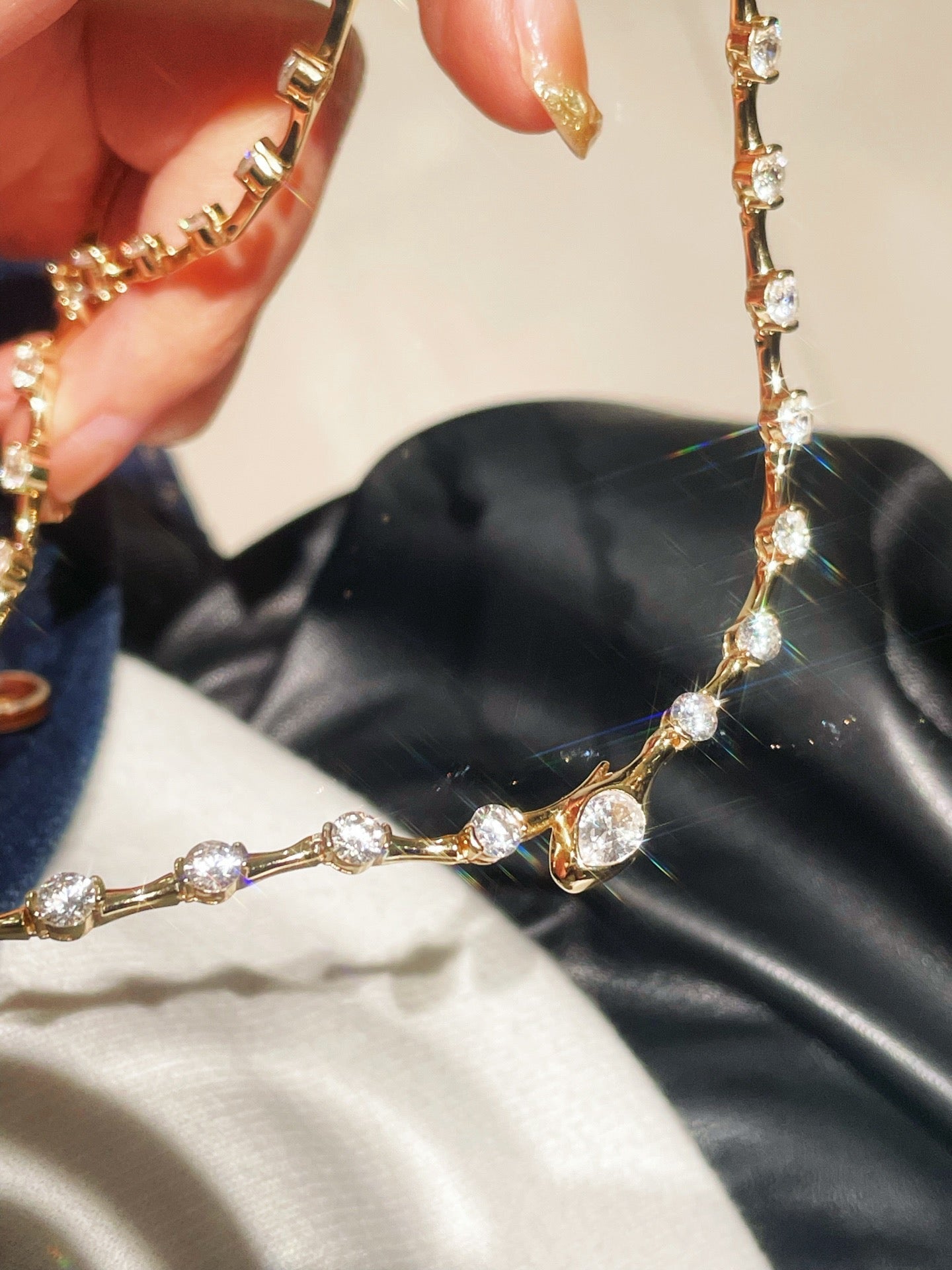 BubbleGlow Pavé Series Choker Necklace - floysun