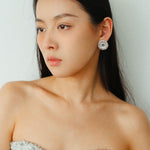 Buccellati - Inspired Daisy Ear Clip Stud Earrings - floysun