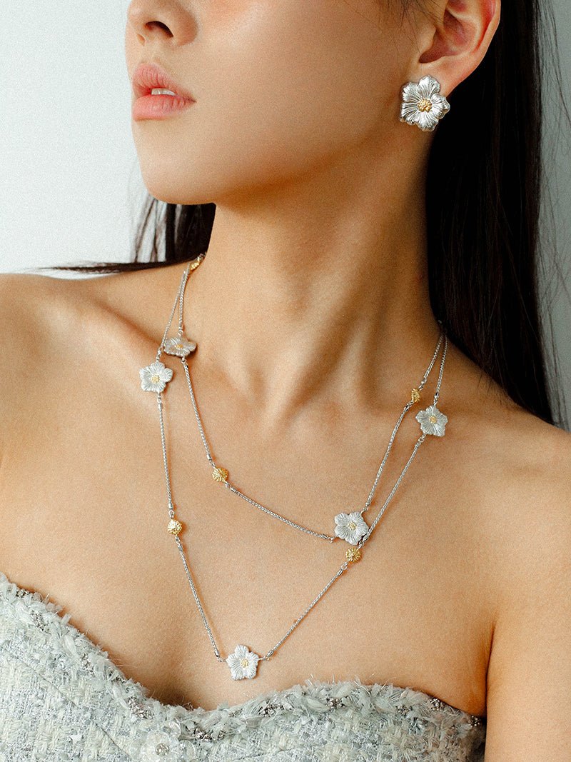 Buccellati - Inspired Gardenia Flower Stud Earrings - floysun