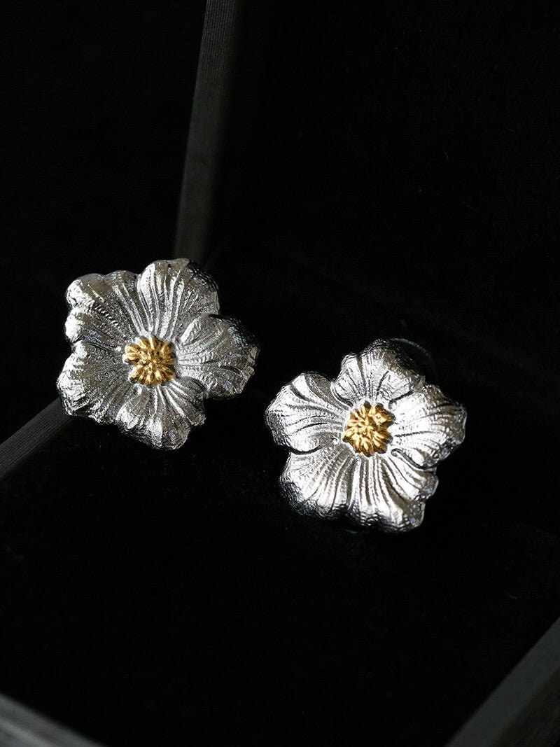 Buccellati - Inspired Gardenia Flower Stud Earrings - floysun