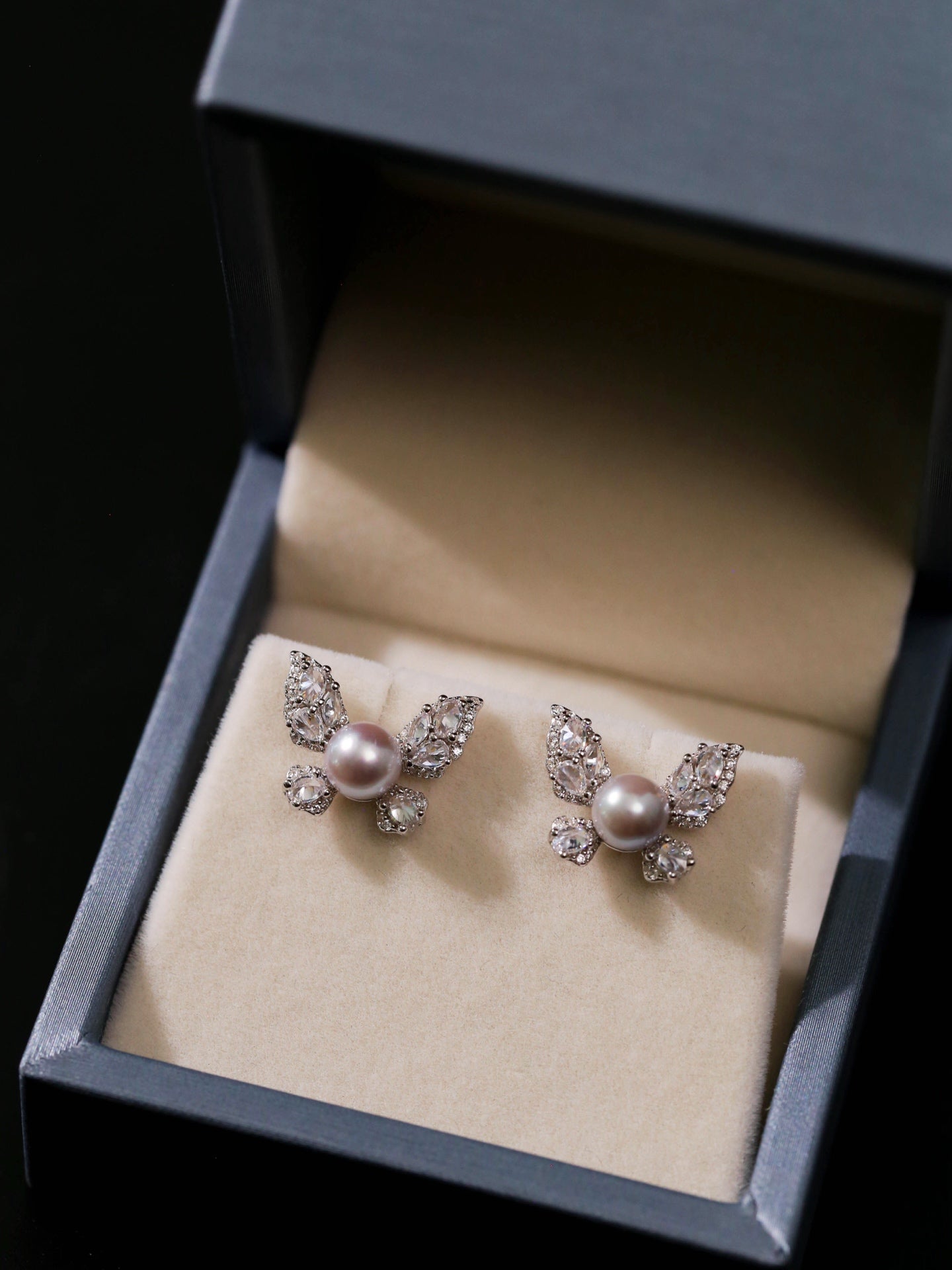 Butterfly Spark Grey Pearl Studs - floysun
