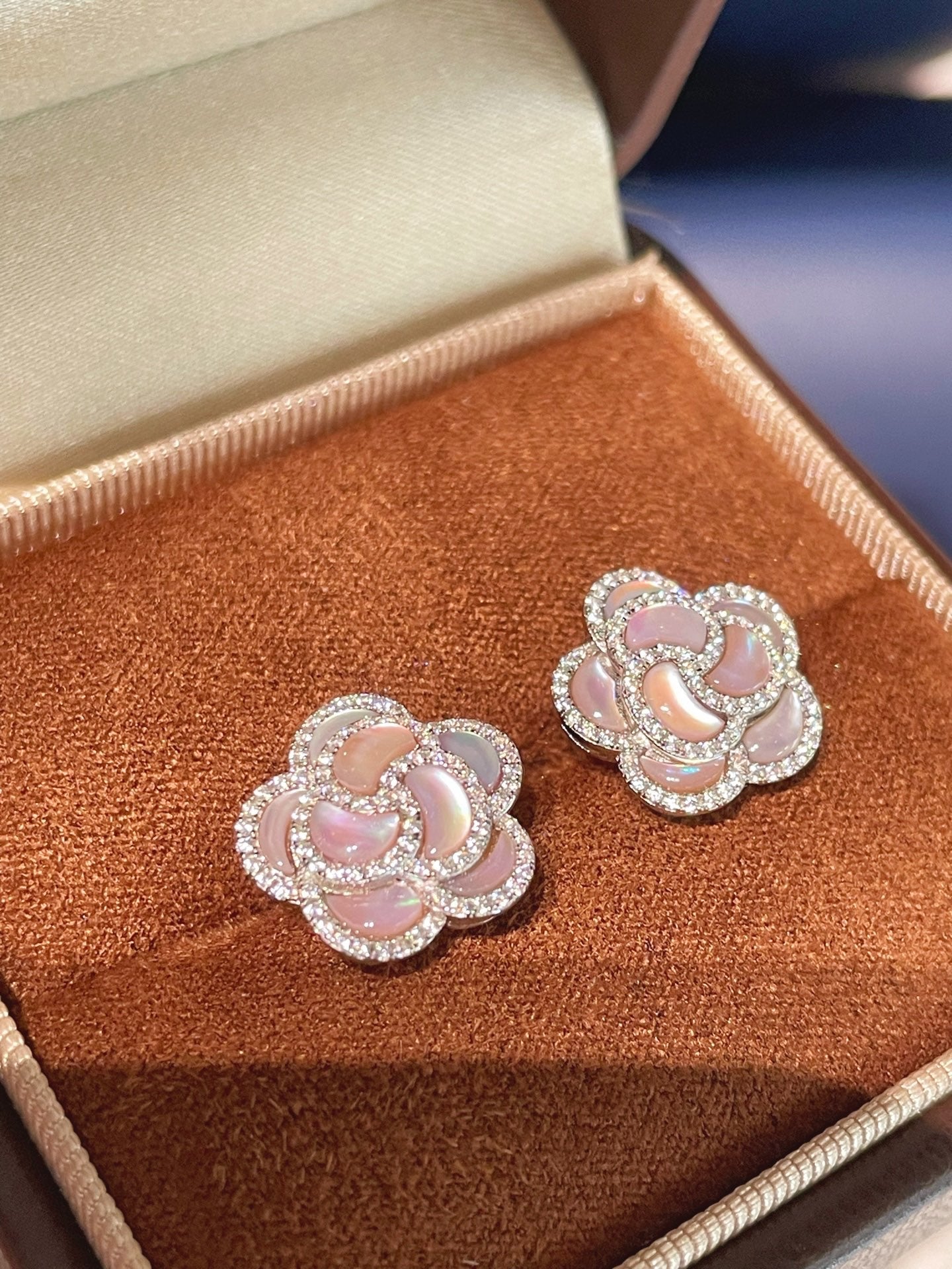 Camellia Sparkle Stud Earrings – Natural Pink Mother - of - Pearl - floysun