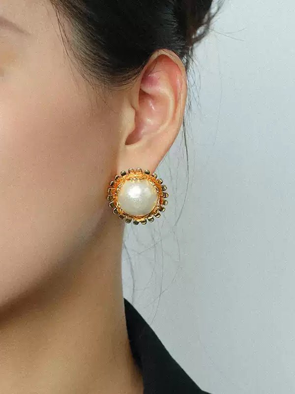 Chanel - Inspired Sunflower Cotton Pearl Stud Earrings - floysun