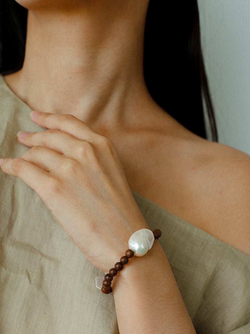 Cloud Whisper Baroque Pearl & Natural Wood Bead Bracelet - floysun