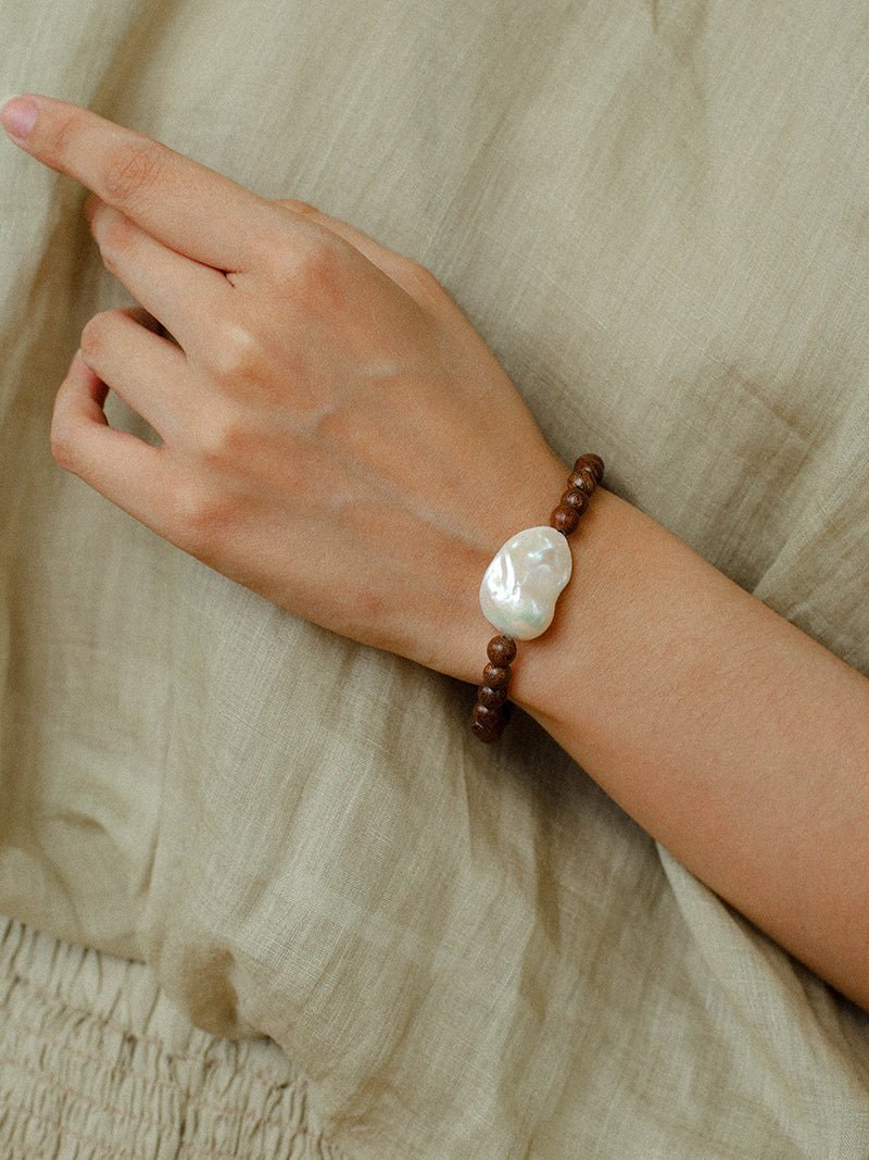 Cloud Whisper Baroque Pearl & Natural Wood Bead Bracelet - floysun