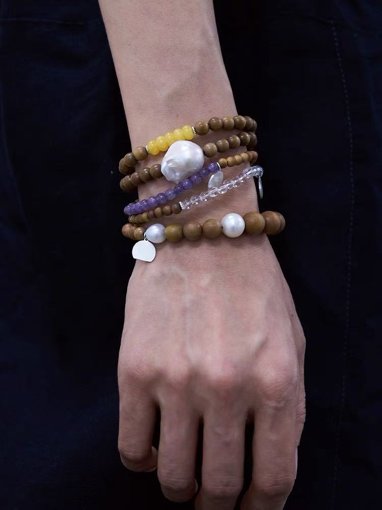 Cloud Whisper Baroque Pearl & Natural Wood Bead Bracelet - floysun