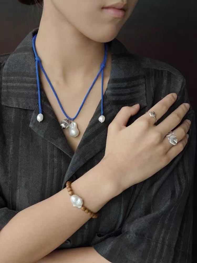 Cloud Whisper Baroque Pearl & Natural Wood Bead Bracelet - floysun