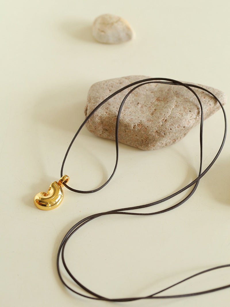 Conch Leather Striped Long Style Pendant Necklace - floysun