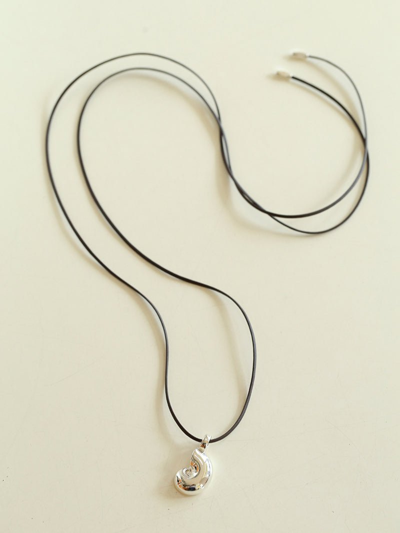Conch Leather Striped Long Style Pendant Necklace - floysun