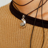 Conch Leather Striped Long Style Pendant Necklace - floysun