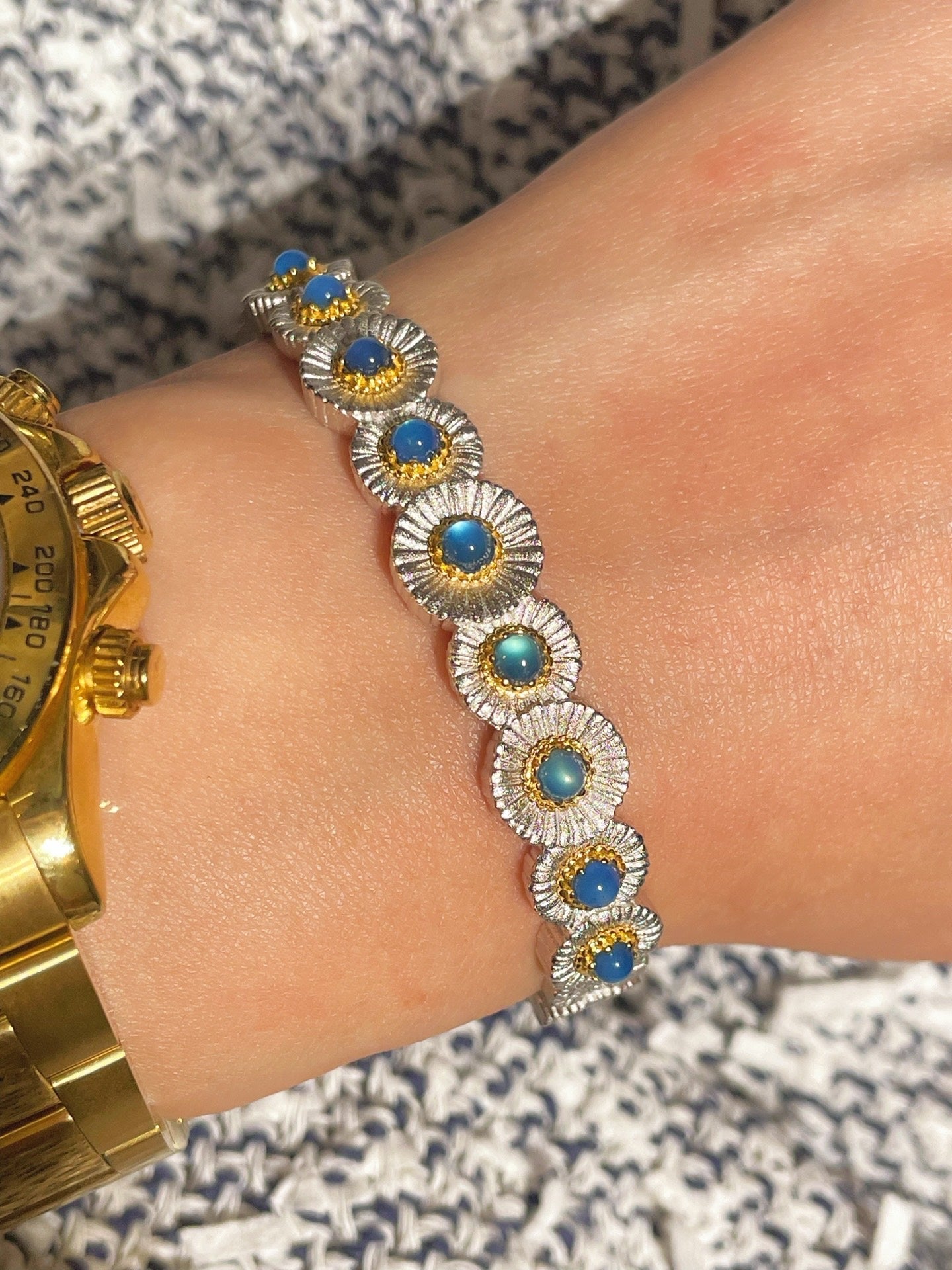 Daisy Bloom Blue Agate Open Cuff Bracelet - floysun
