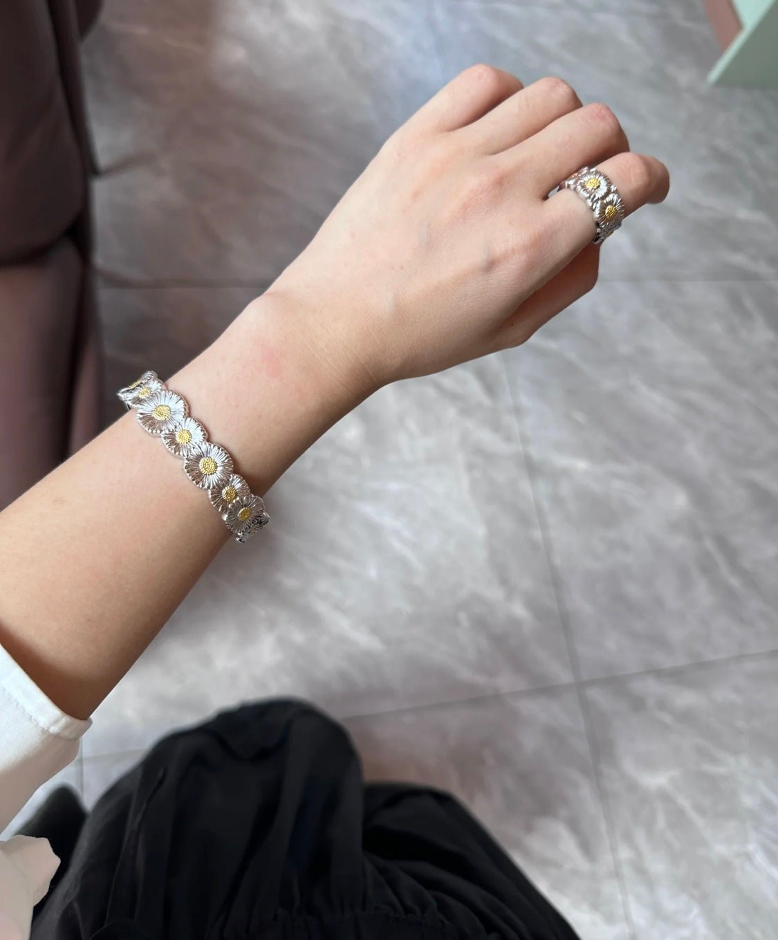 Daisy Bloom Open Cuff Bracelet - floysun