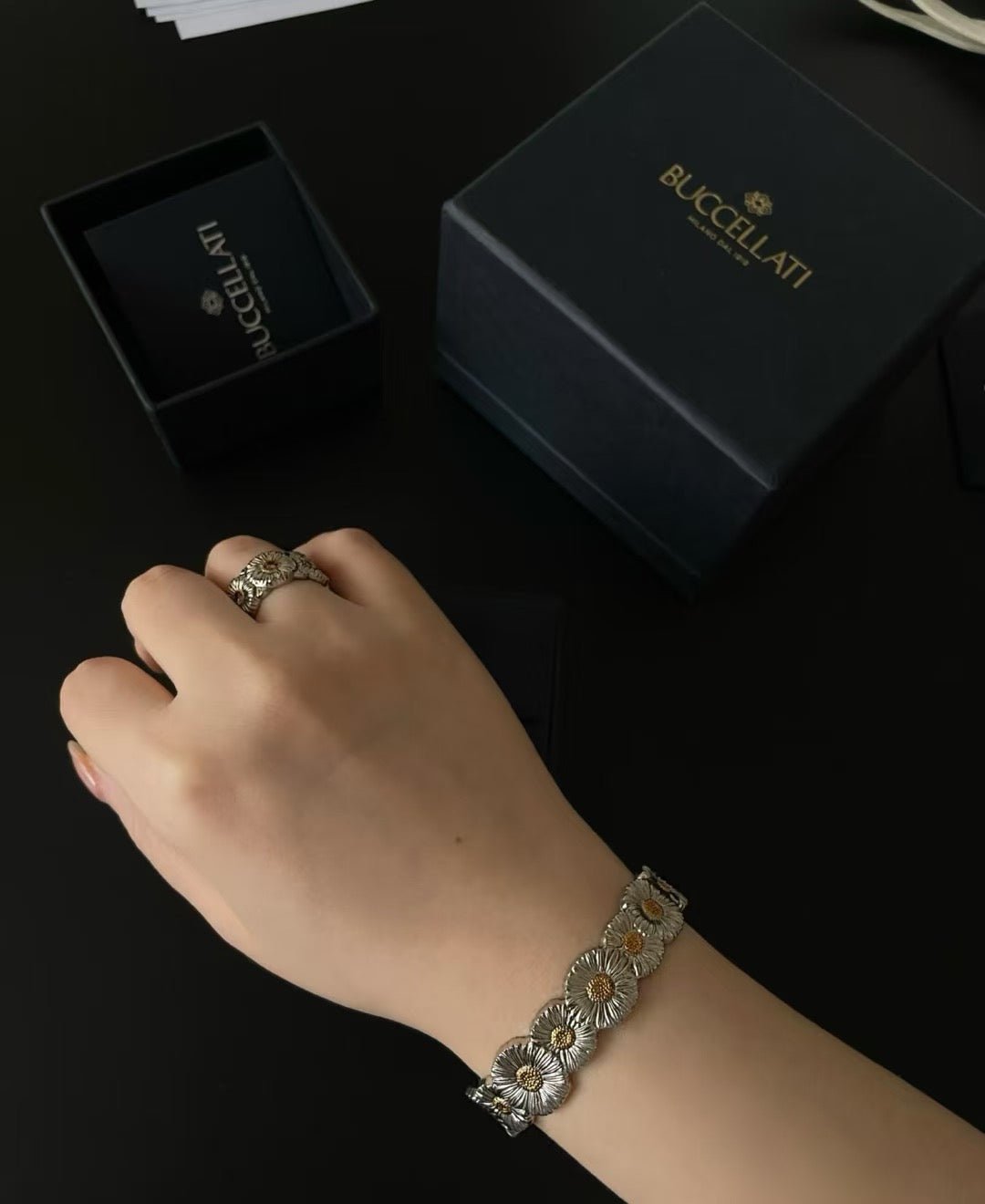 Daisy Bloom Open Cuff Bracelet - floysun