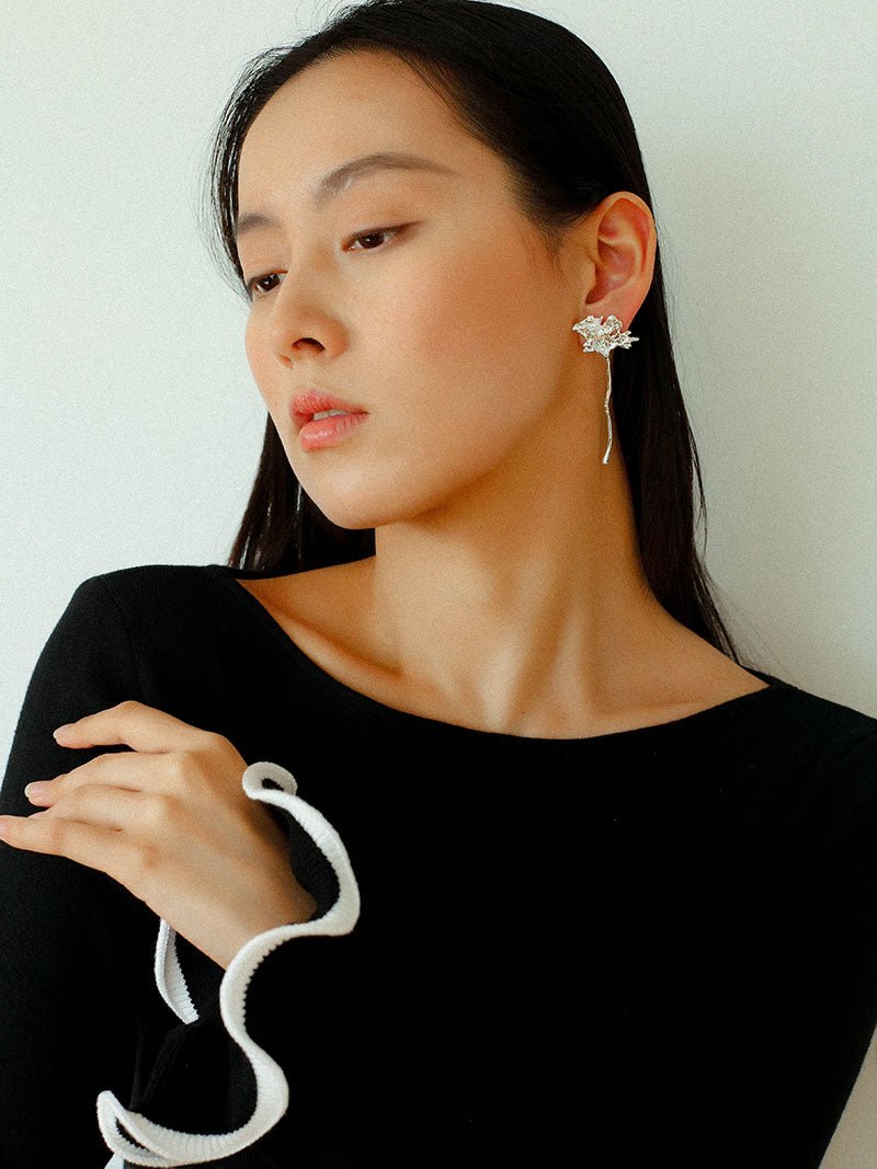 Daisy Long Earrings Metallic Vintage Chic - floysun